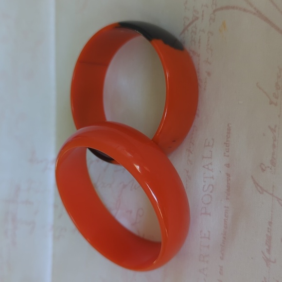 Vintage Lucite Bangle Orange & Black Best Plastics + Orange Bakelite Bangle - Picture 8 of 12